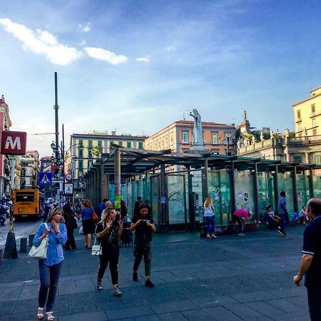 Casa G&G Pignasecca 2 Nel Cuore Di Napoli Buitenkant foto