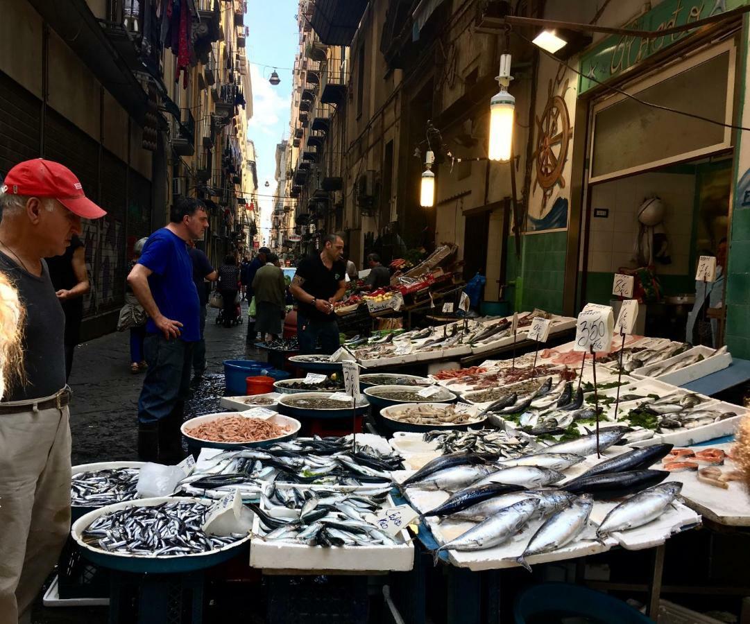 Casa G&G Pignasecca 2 Nel Cuore Di Napoli Buitenkant foto
