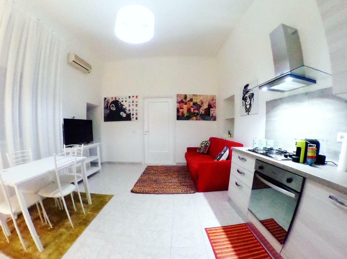 Casa G&G Pignasecca 2 Nel Cuore Di Napoli Buitenkant foto