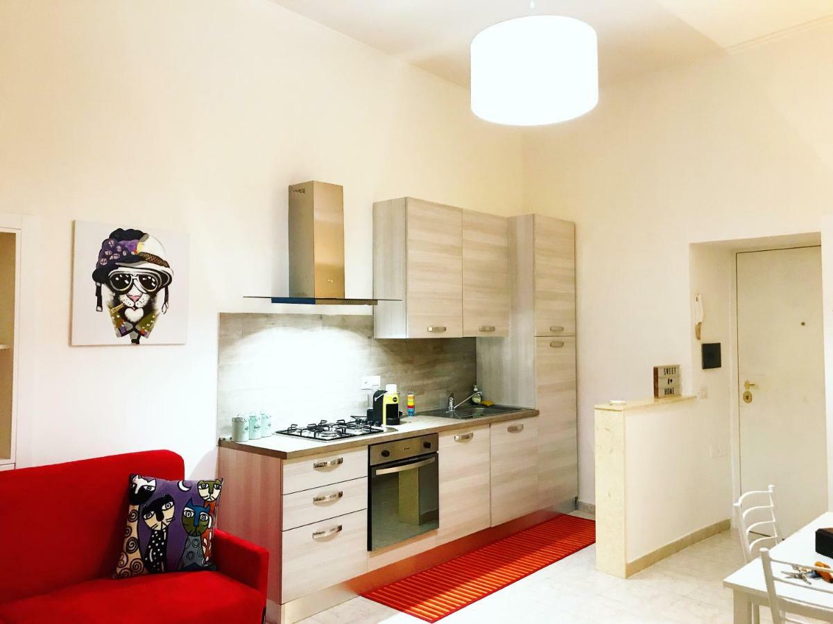 Casa G&G Pignasecca 2 Nel Cuore Di Napoli Buitenkant foto