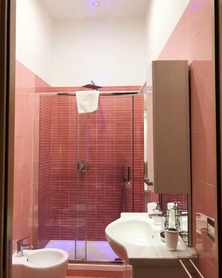 Casa G&G Pignasecca 2 Nel Cuore Di Napoli Buitenkant foto