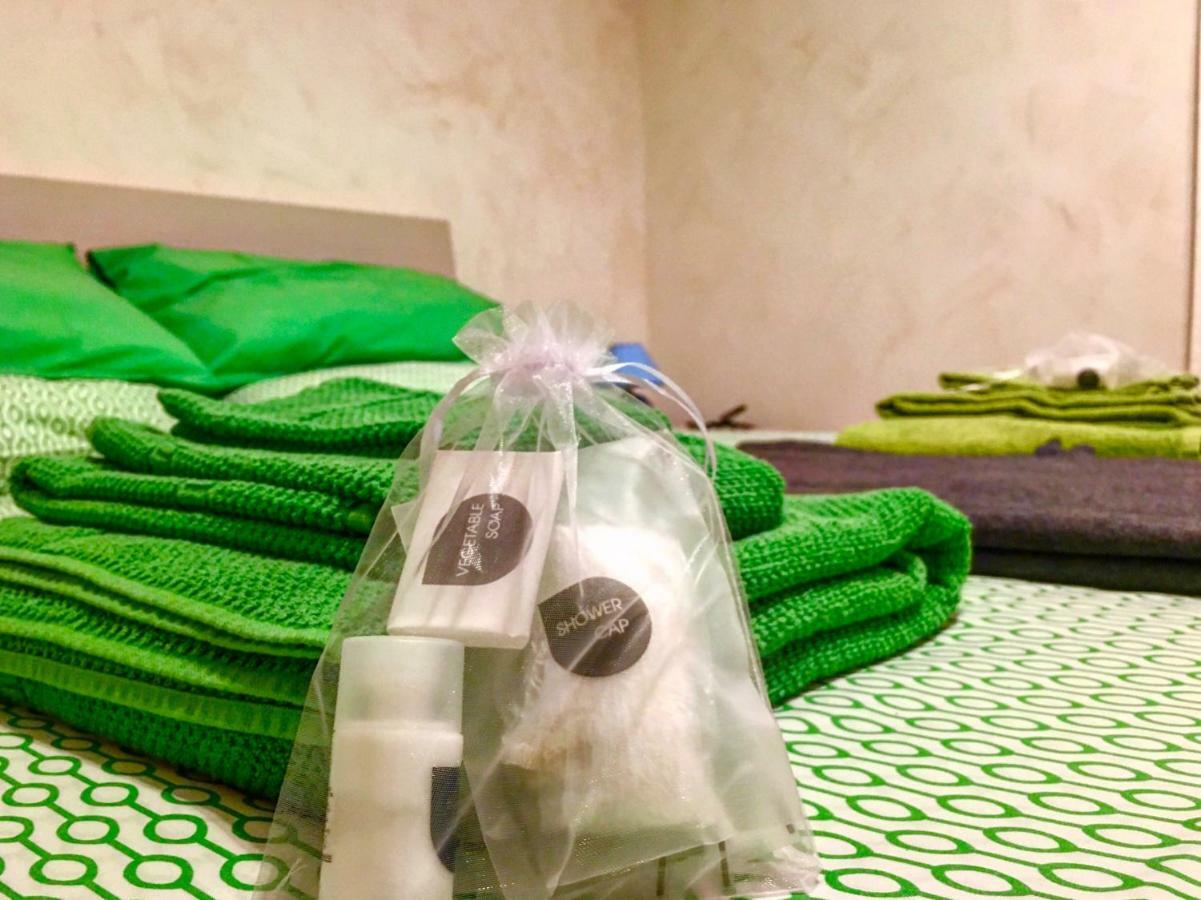 Casa G&G Pignasecca 2 Nel Cuore Di Napoli Buitenkant foto