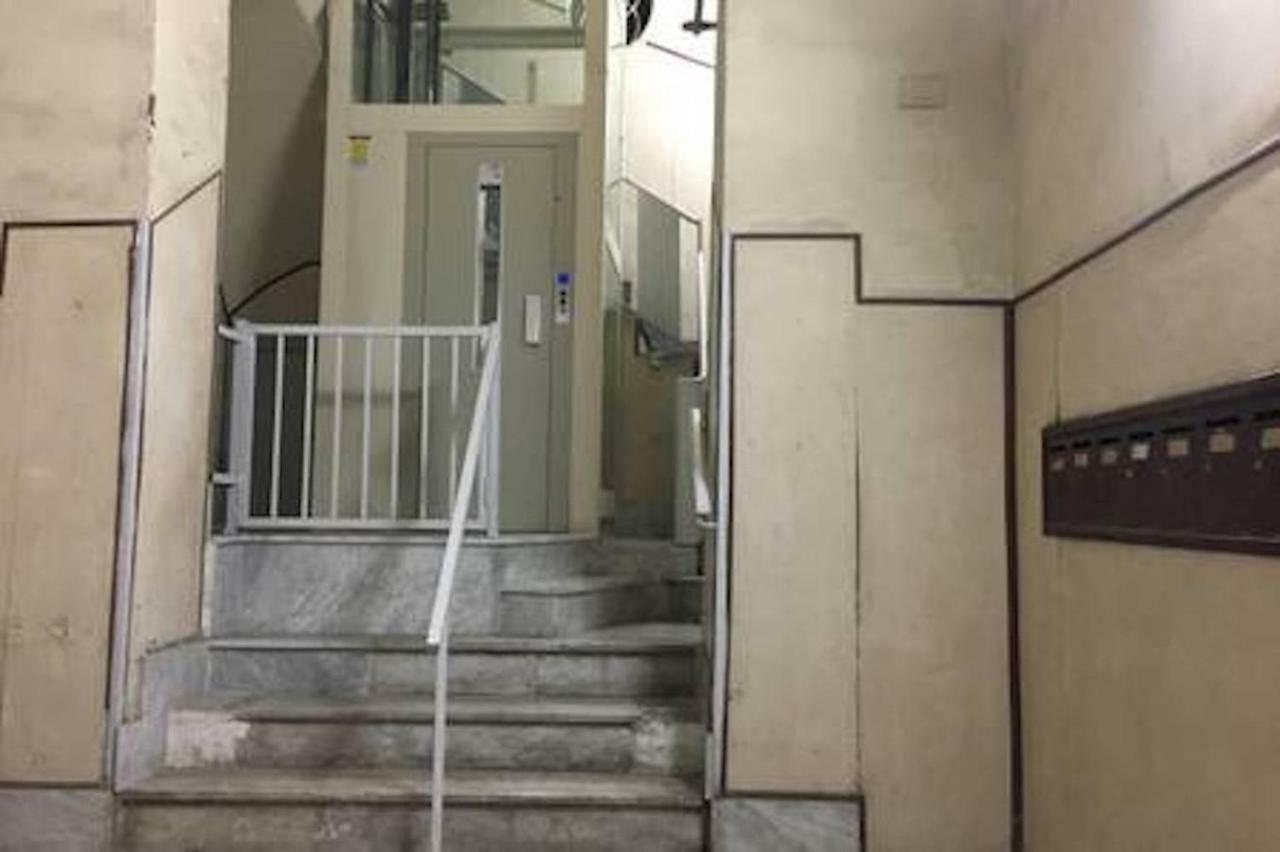 Casa G&G Pignasecca 2 Nel Cuore Di Napoli Buitenkant foto